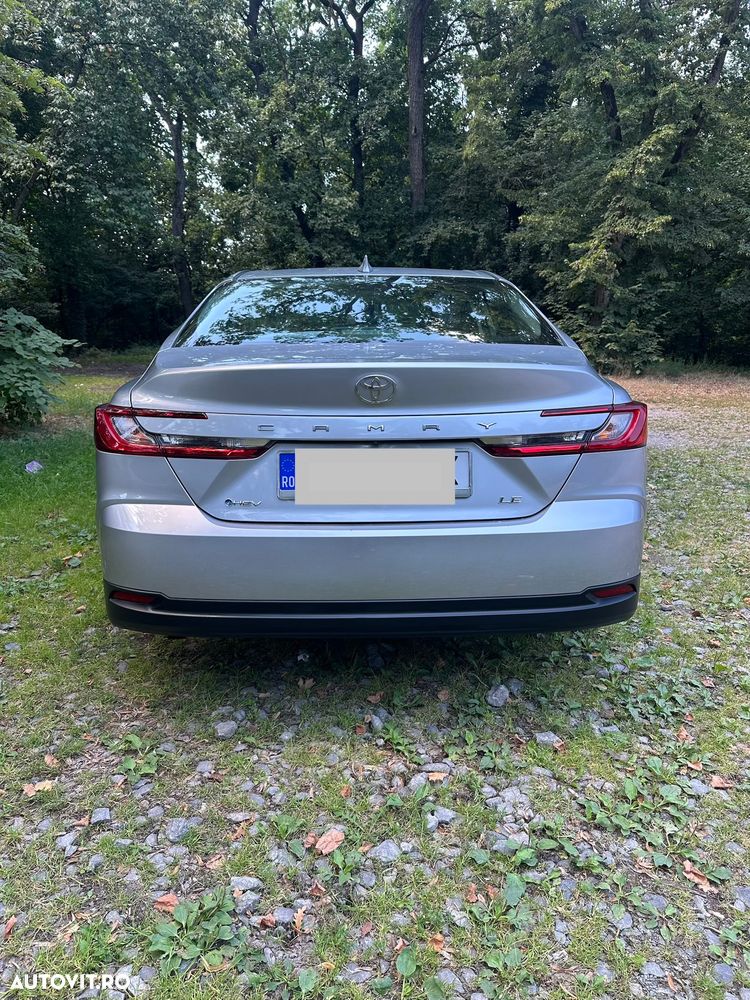 Toyota Camry - 2