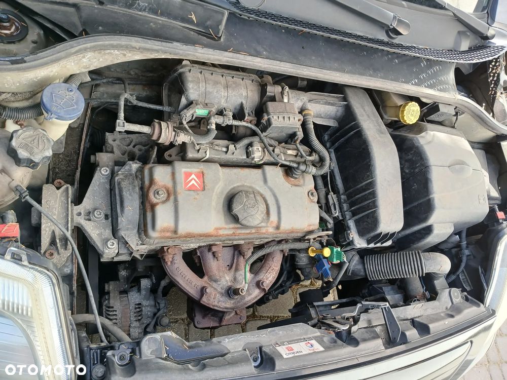 Citroën C2 1.1 VTR - 10