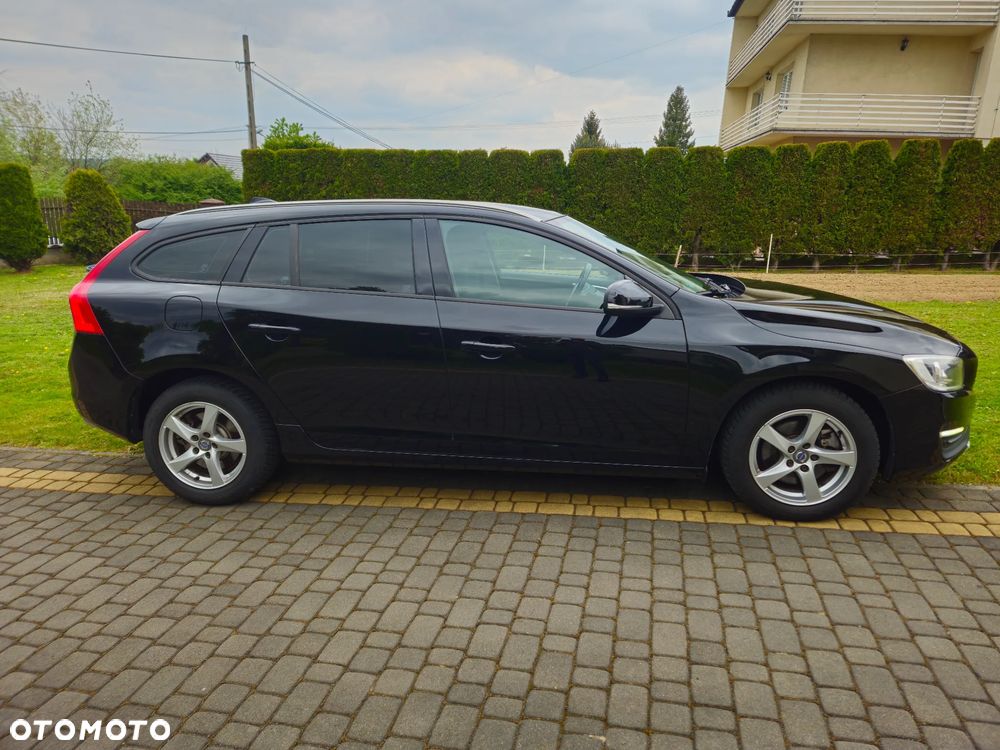 Volvo V60 D2 - 4