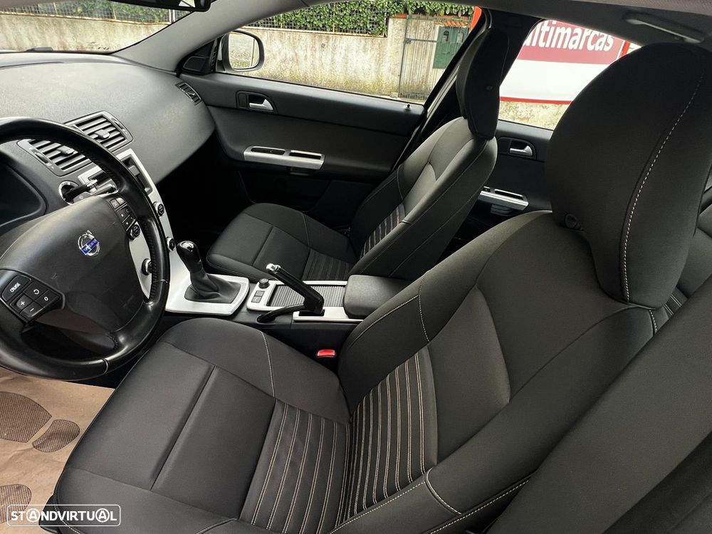 Volvo S40 1.6 D Drive Momentum Start/Stop - 10