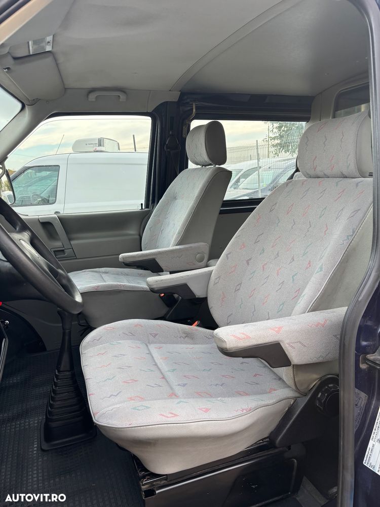 Volkswagen Transporter - 8