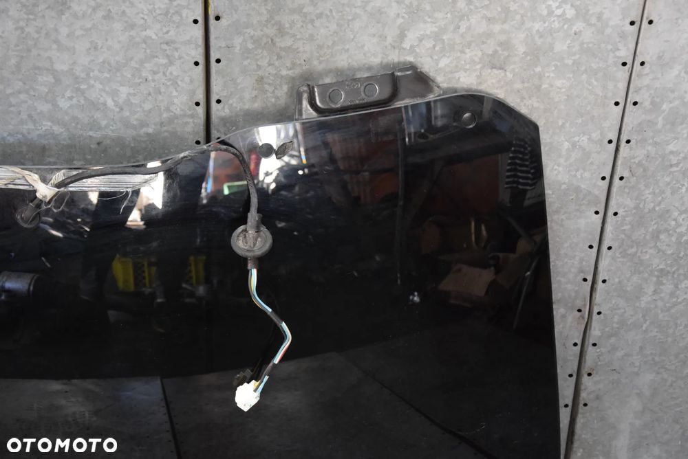 JEEP GRAND CHEROKEE WK2 SZYBA KLAPY BAGAŻNIKA 13R. - 3