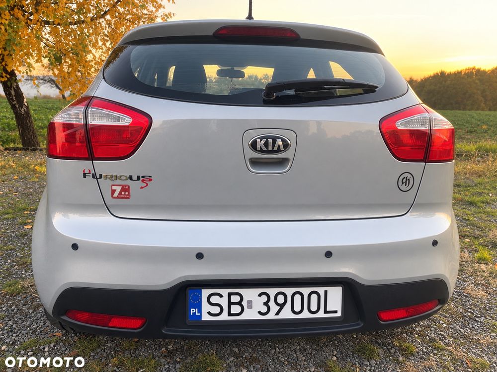 Kia Rio - 3