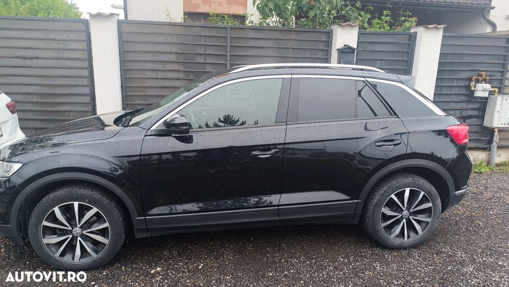 Volkswagen T-Roc 1.0 TSI Base - 2