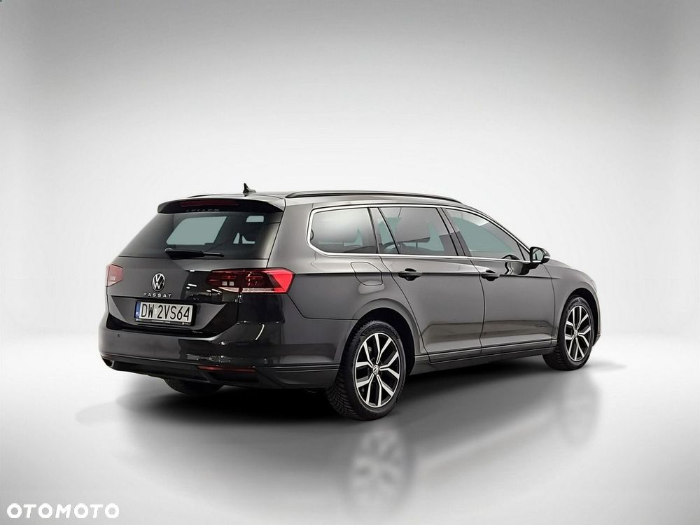 Volkswagen Passat Variant 1.5 TSI EVO Business DSG - 6