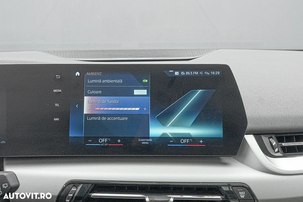 BMW Seria 2 218d AT - 25