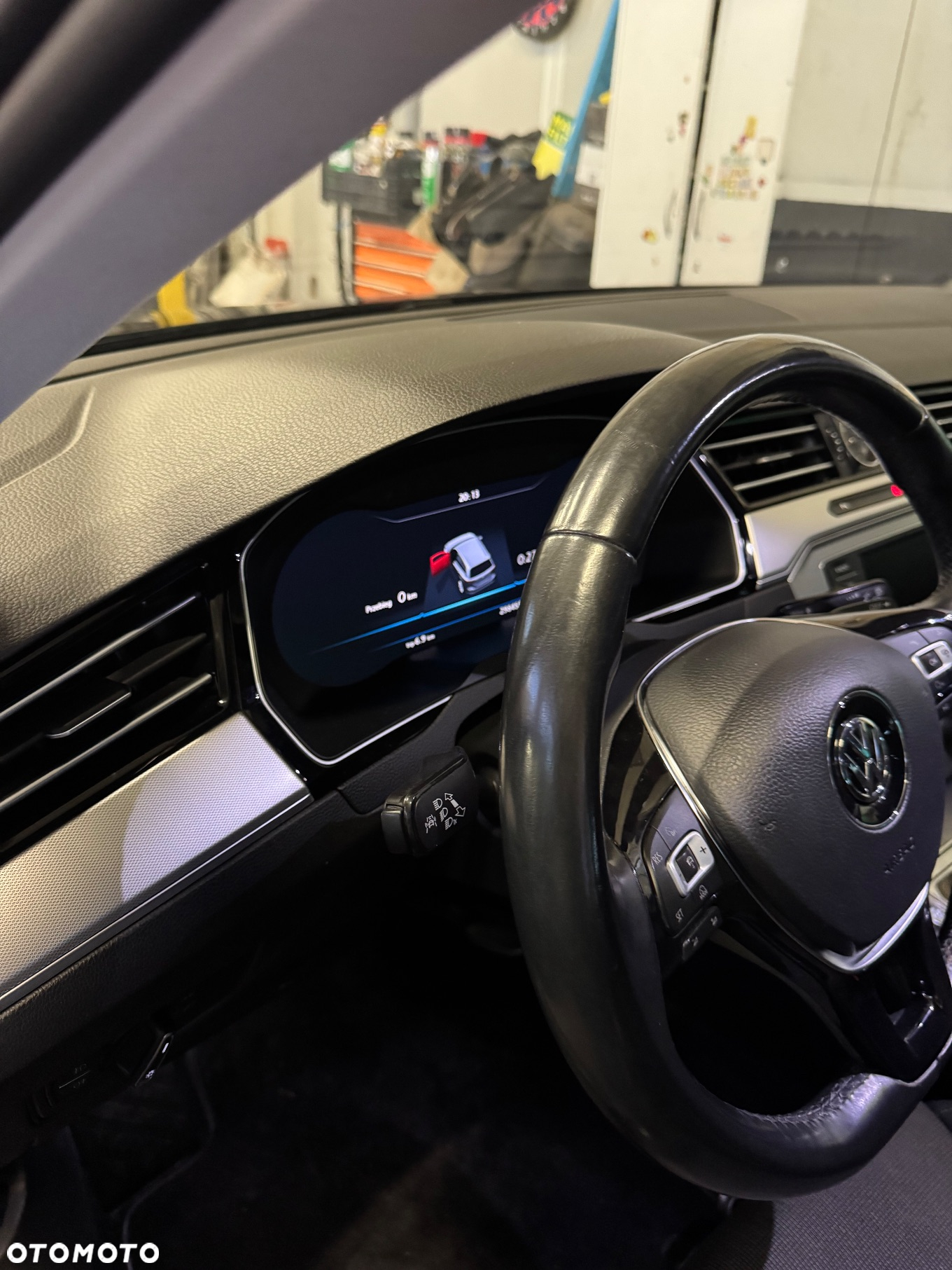 Volkswagen Passat Variant 2.0 TDI SCR DSG Comfortline - 29
