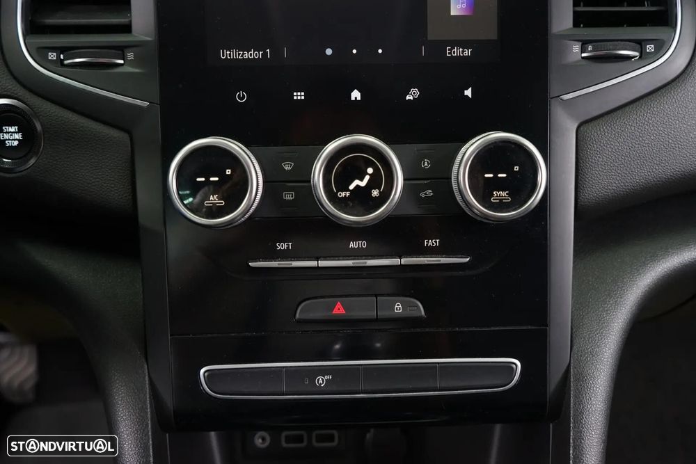 Renault Mégane Sport Tourer 1.3 TCe Limited EDC - 31
