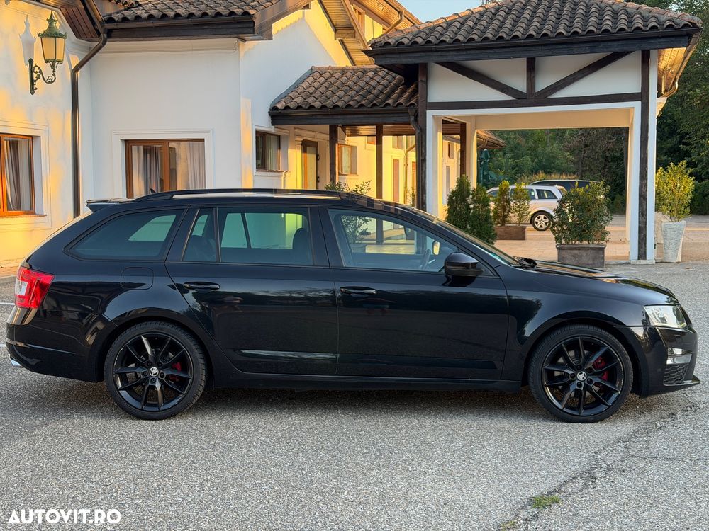 Skoda Octavia 2.0 TDI DSG RS - 12
