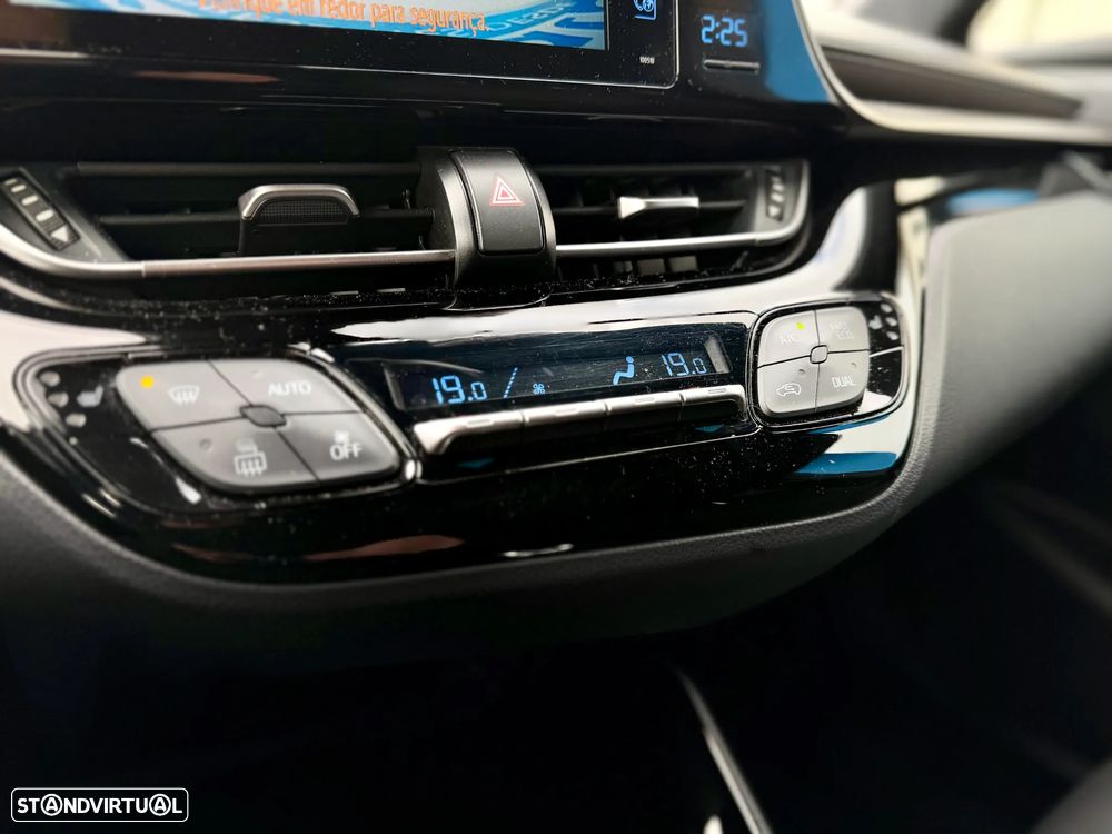 Toyota C-HR 1.8 HSD Comfort+P.Style - 23