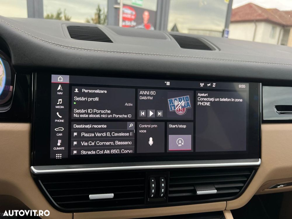 Porsche Cayenne - 28