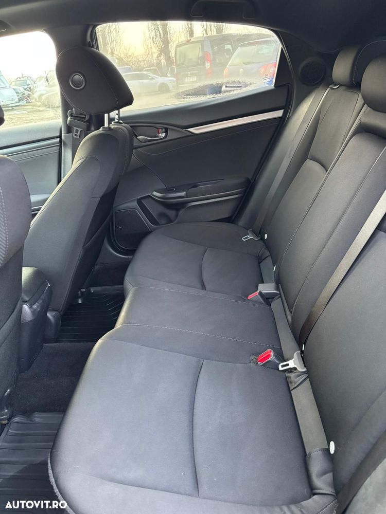 Honda Civic 1.5 VTEC Turbo CVT Sport Plus - 3