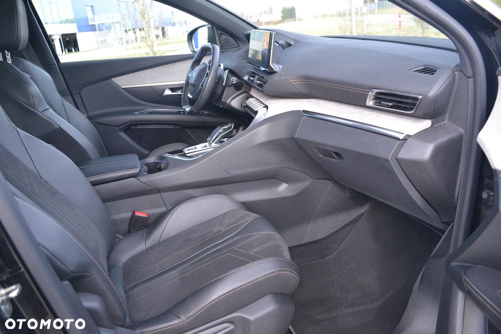 Peugeot 3008 1.6 PureTech GT S&S EAT8 - 32