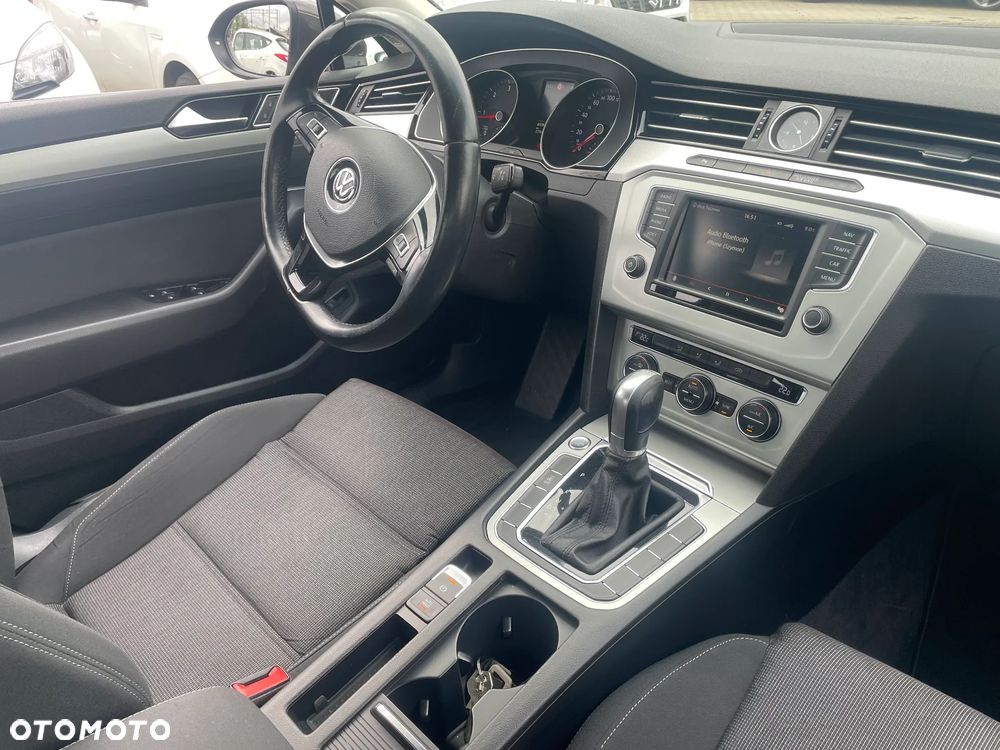 Volkswagen Passat 2.0 TDI BMT Comfortline DSG - 12