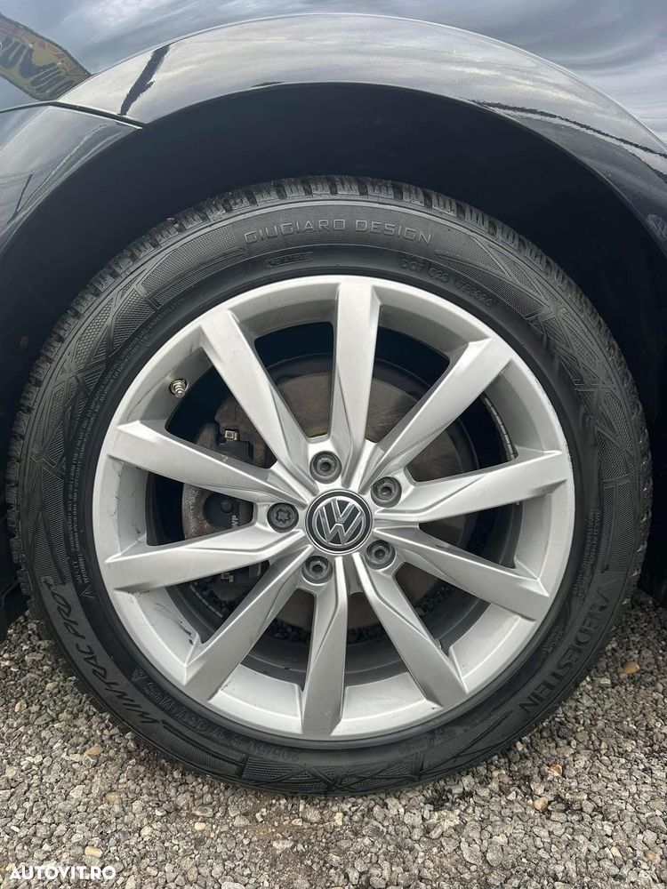Volkswagen Golf - 13