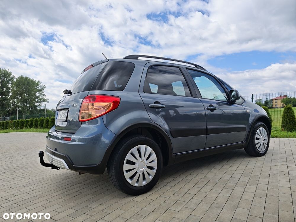 Suzuki SX4 - 5