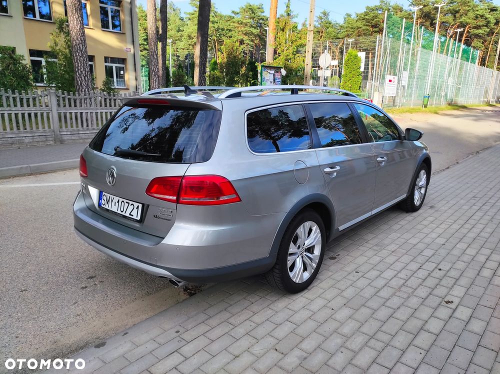 Volkswagen Passat 2.0 TDI BMT 4Mot Highline DSG - 19