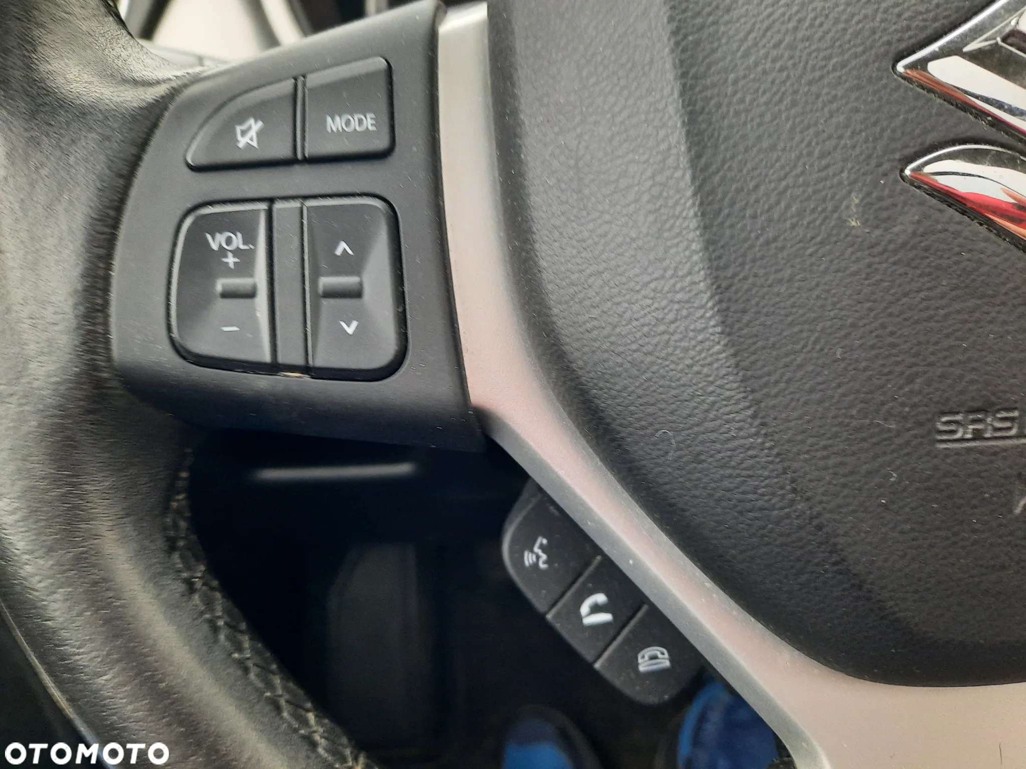 Suzuki Vitara 1.6 Premium 2WD - 37