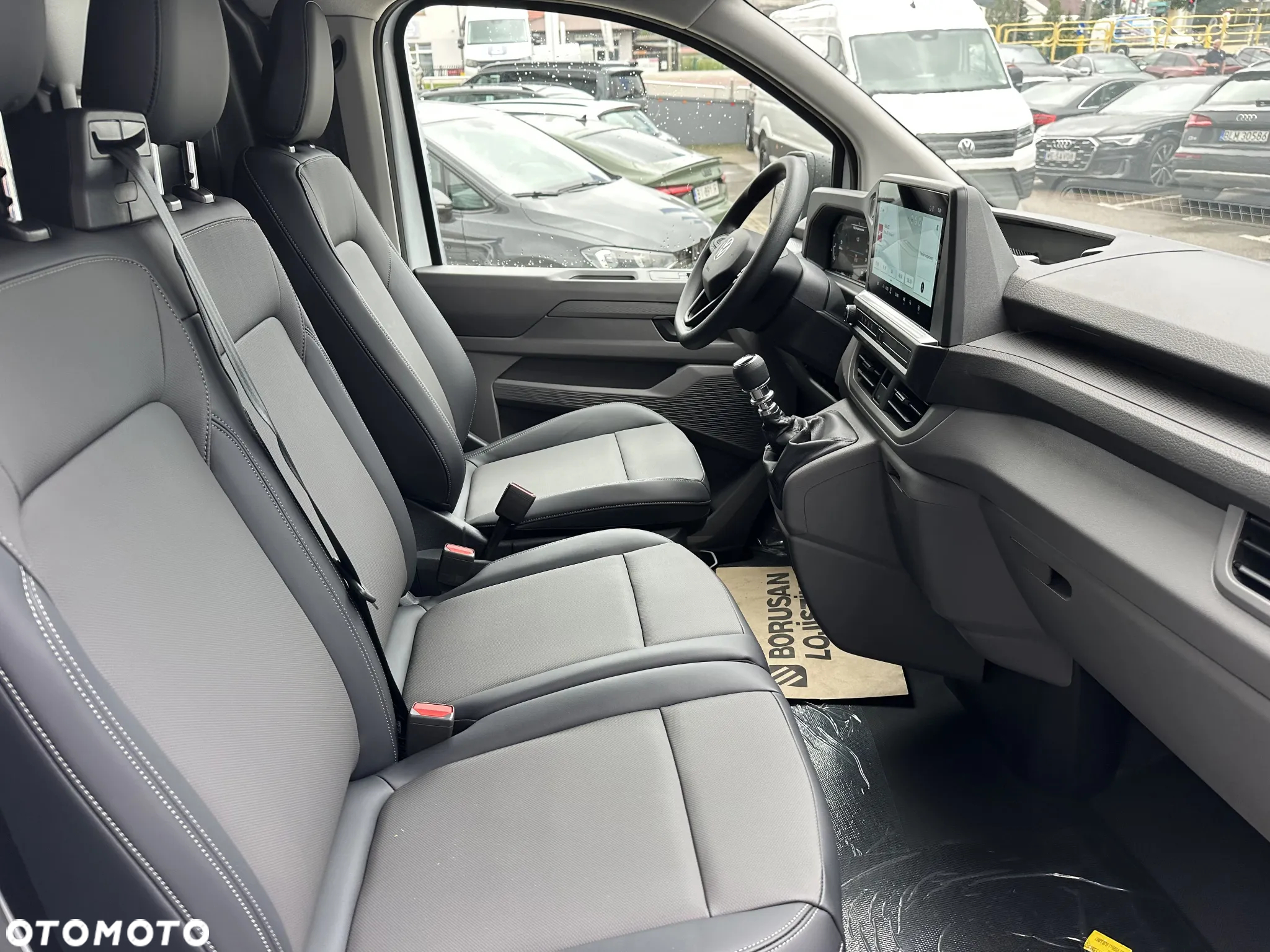 Volkswagen Transporter T7 - 12