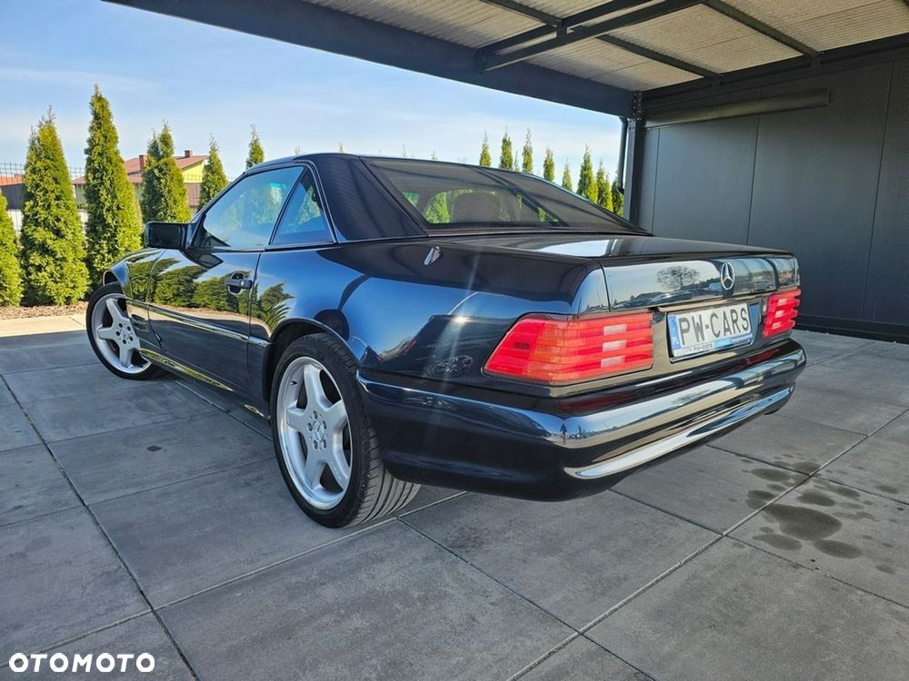 Mercedes-Benz SL - 15
