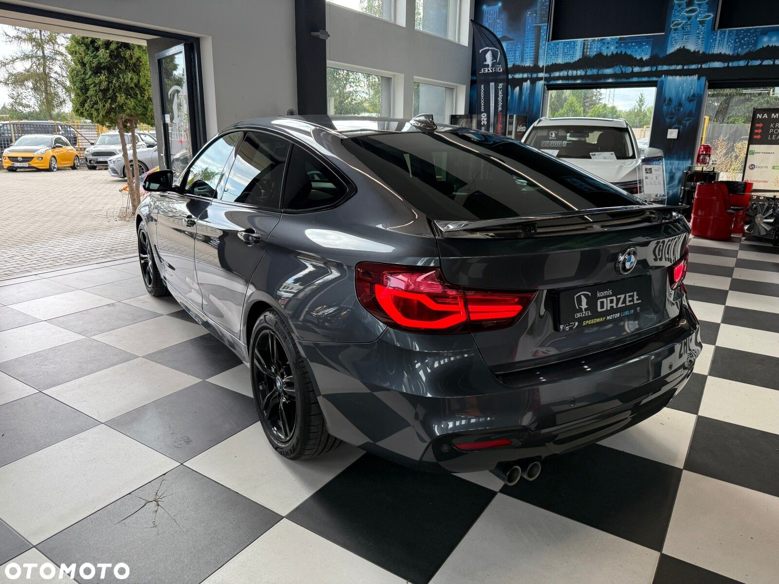 BMW 3GT - 7