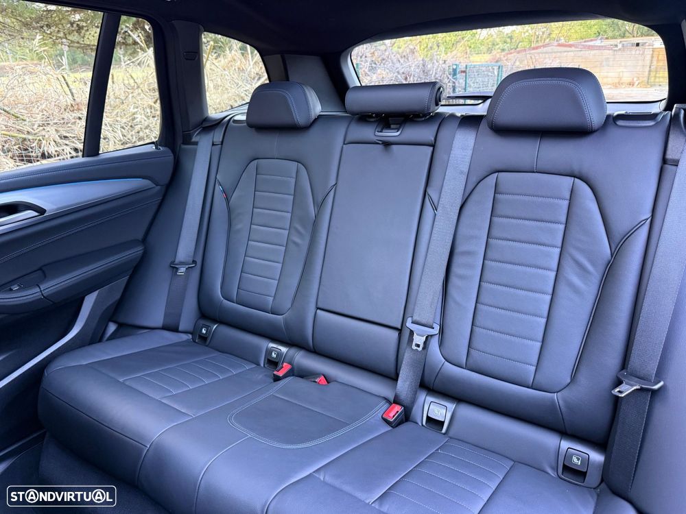 BMW X3 30 e xDrive Pack M — fotografia 31