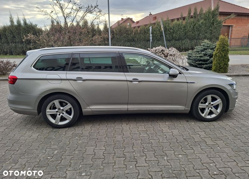 Volkswagen Passat - 23