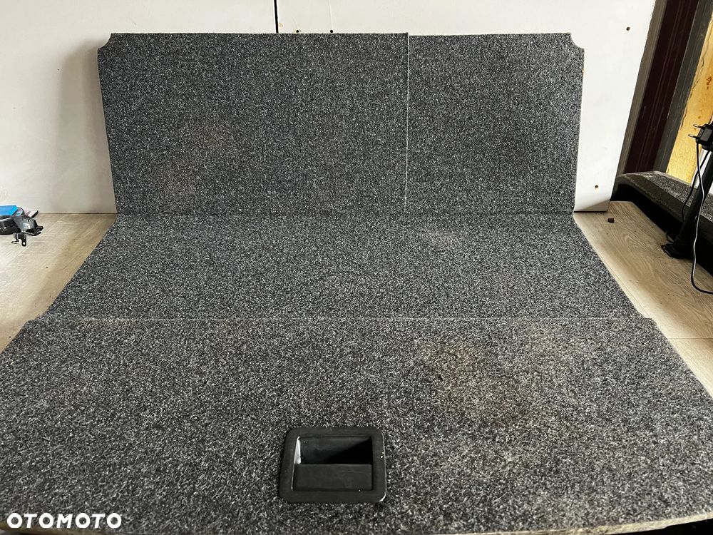PODŁOGA MATA WYKŁADZINA BAGAŻNIKA VW TIGUAN 5N I 2007-2016 5N0858855A ŁADNA - 1