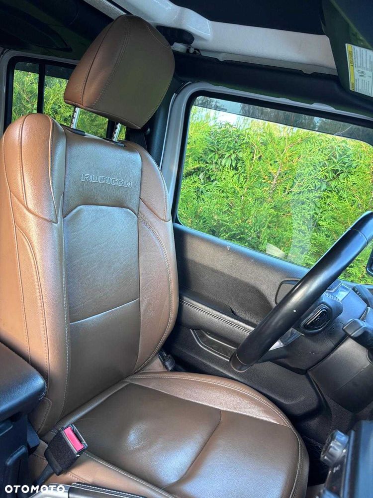 Jeep Wrangler - 7