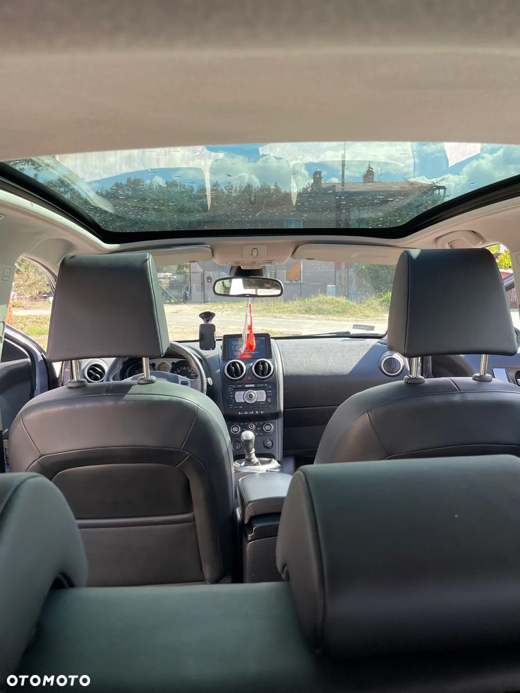 Nissan Qashqai 2.0 dCi 4 x 4 DPF tekna - 13