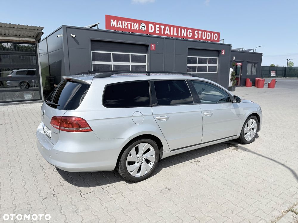 Volkswagen Passat 1.6 TDI Comfortline - 30