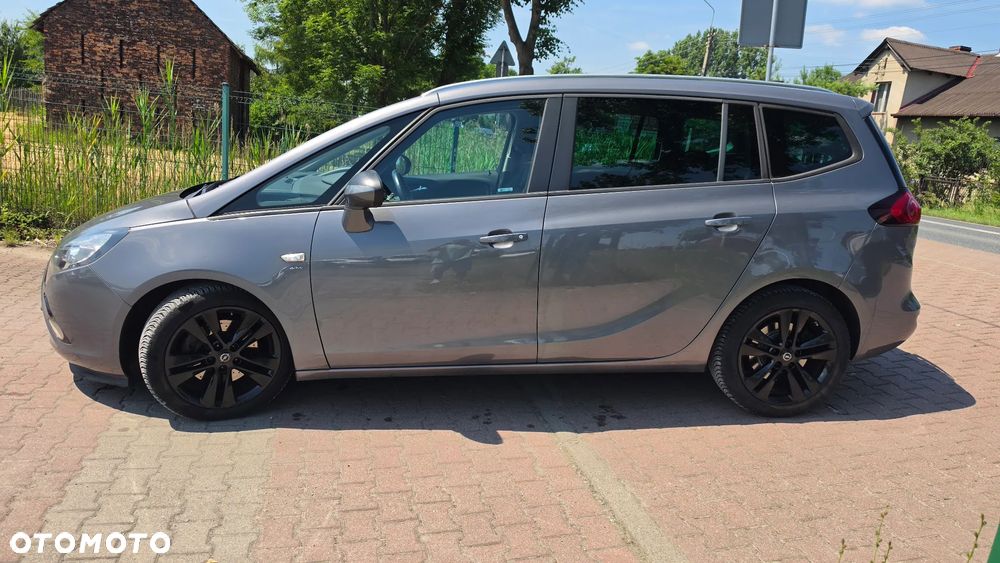 Opel Zafira Tourer 2.0 CDTI Automatik drive - 27