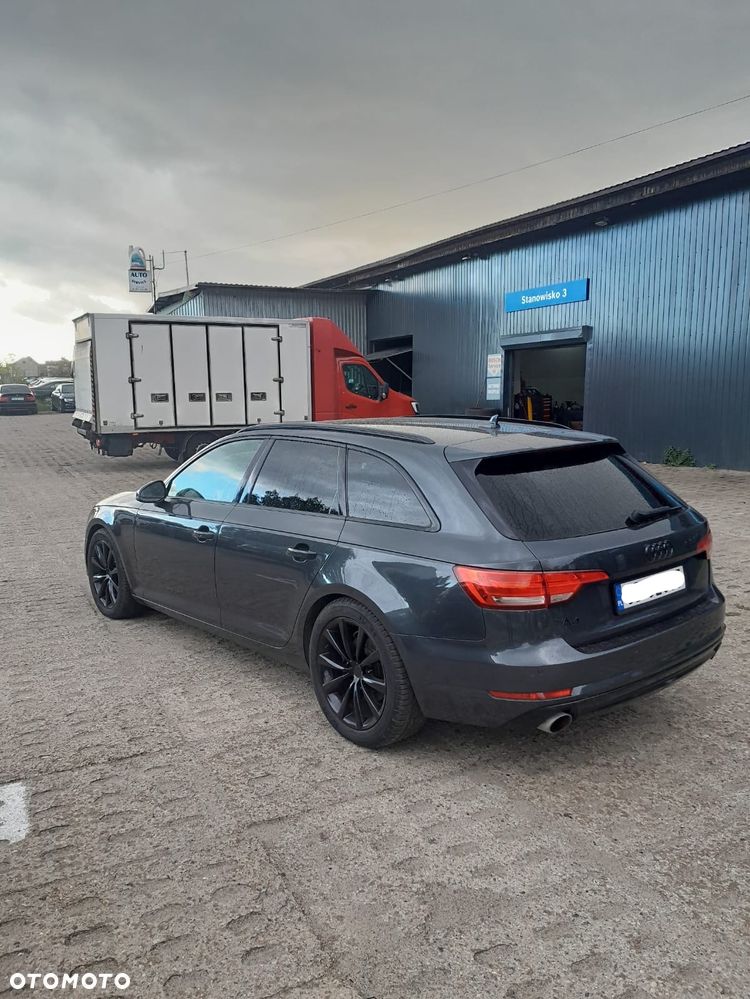 Audi A4 Avant 40 TFSI mHEV S tronic - 2