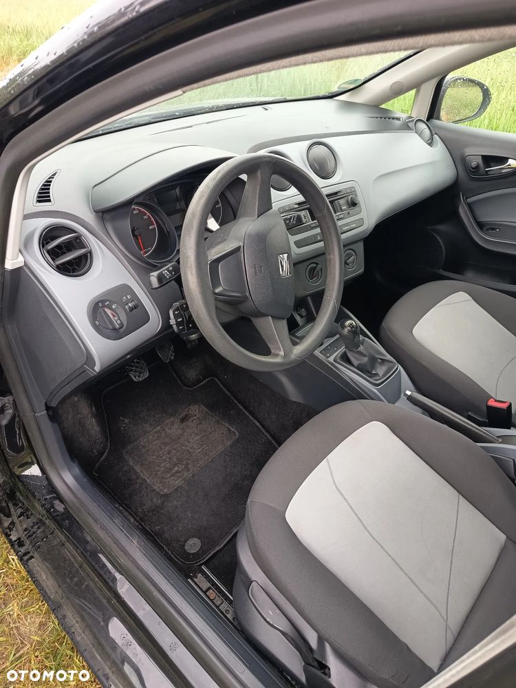 Seat Ibiza 1.4 Reference - 10