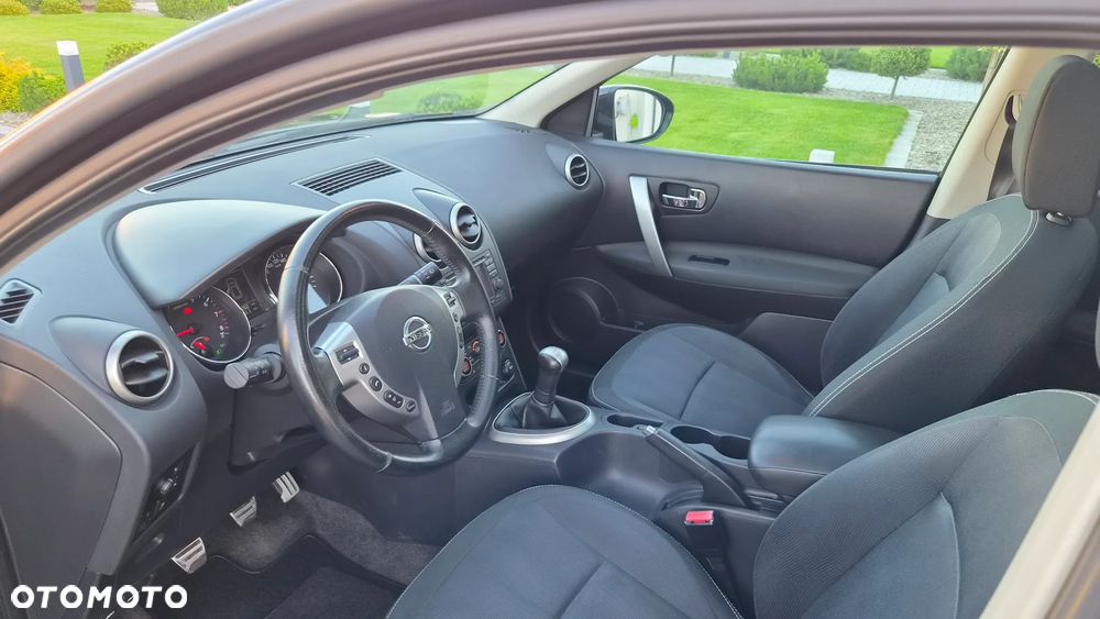 Nissan Qashqai 1.6 Tekna - 17