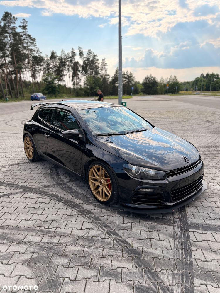 Volkswagen Scirocco 2.0 TDI DSG Edition - 6