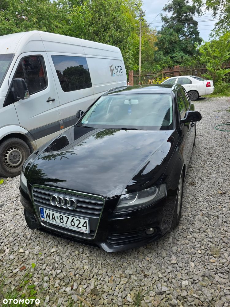 Audi A4 Avant - 4