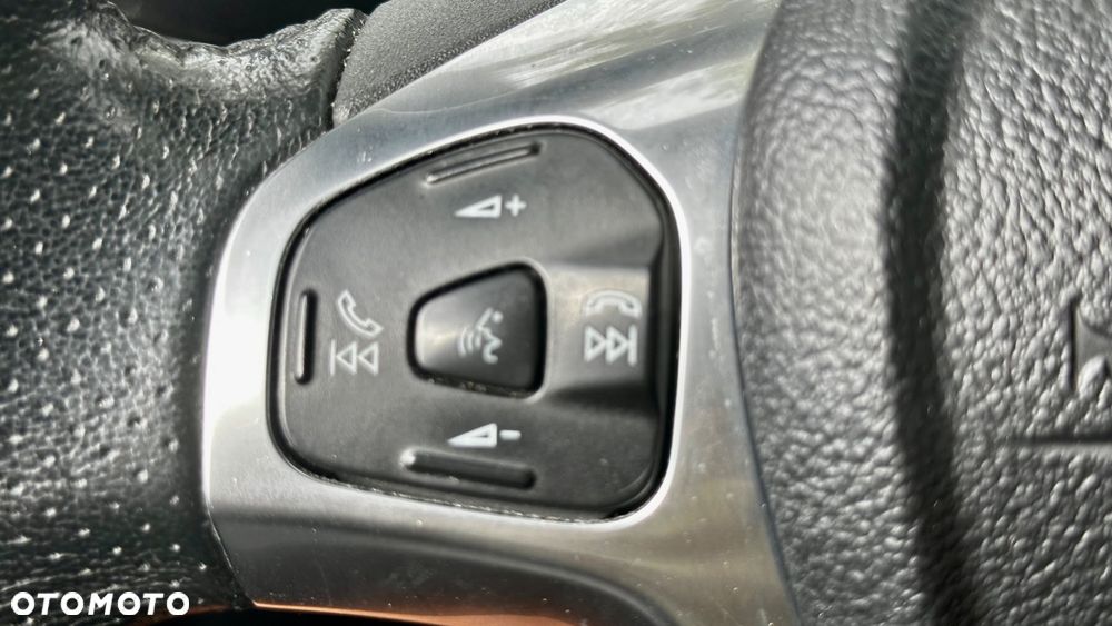 Ford Fiesta 1.6 EcoBoost mit Leder-Sport-Paket ST - 32