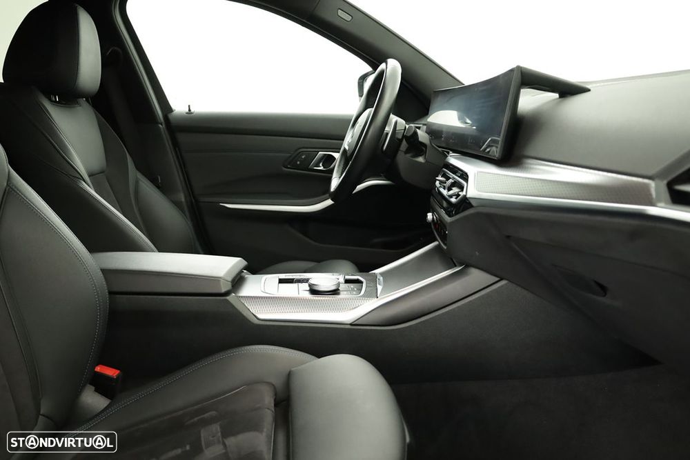 BMW 320 d Pack Desportivo M Auto - 18