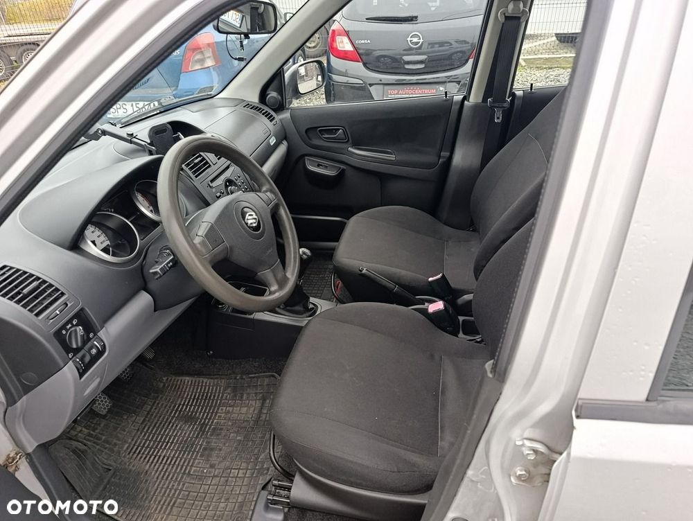 Suzuki Ignis - 9