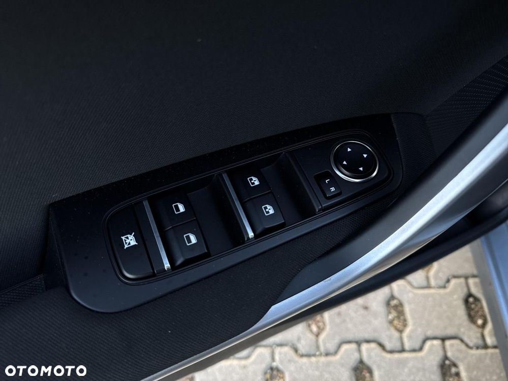 Kia Ceed 1.5 T-GDI M - 19