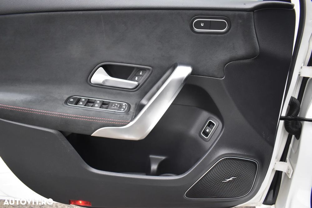 Mercedes-Benz A 250 e Aut. - 36