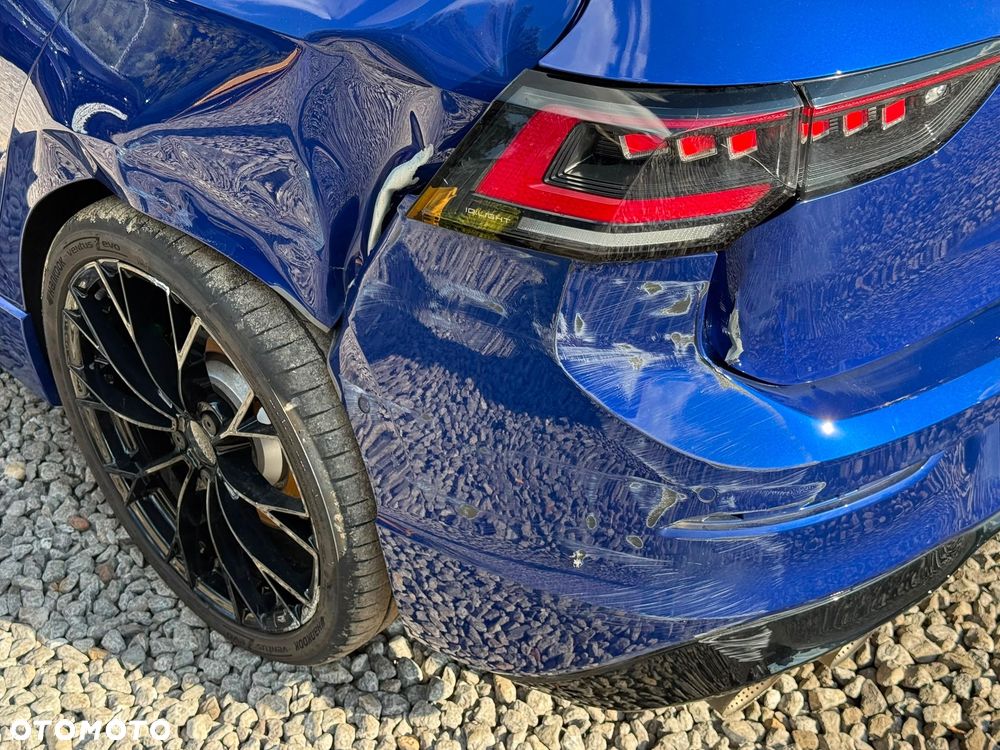 Volkswagen Golf 2.0 TSI 4Motion R DSG - 3