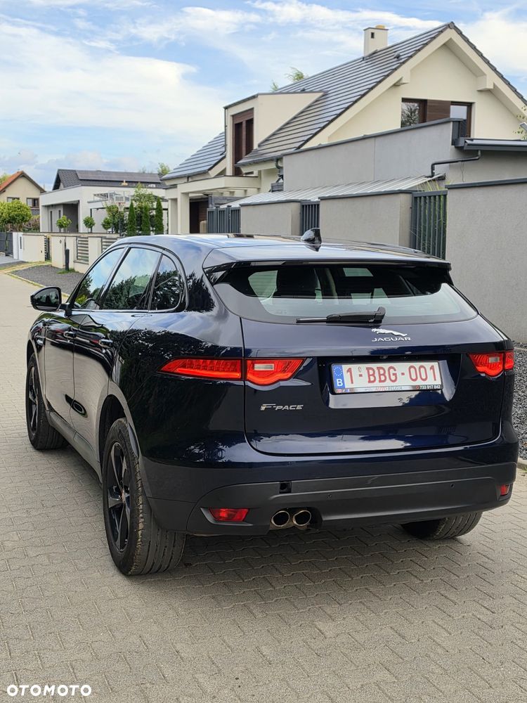 Jaguar F-Pace 20d Prestige - 8