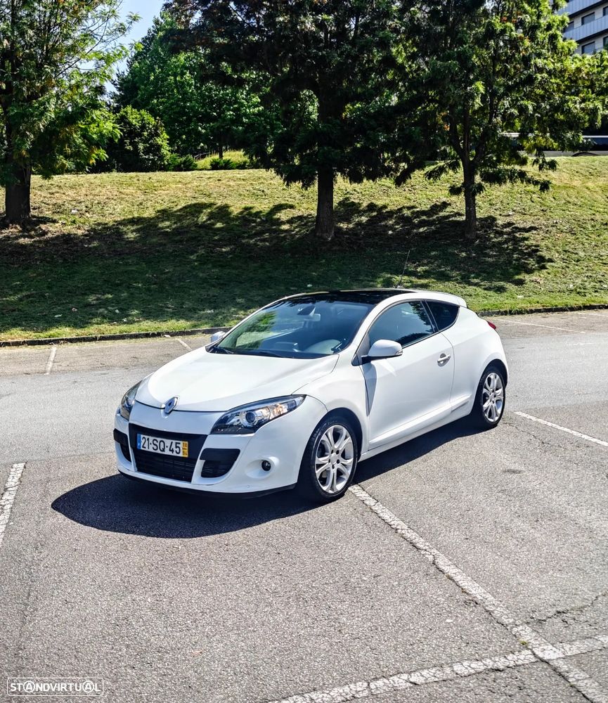 Renault Mégane Coupe Energy dCi 110 FAP Start & Stop GT Line - 24