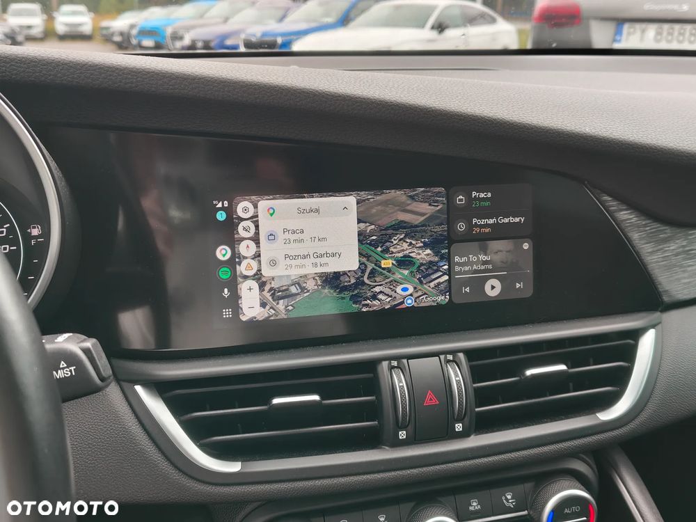 Alfa Romeo Giulia 2.0 Turbo Business - 16