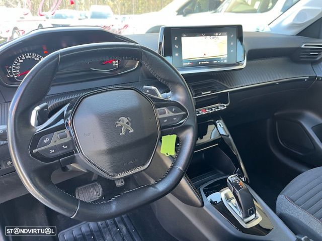 Peugeot 208 PureTech 100 EAT8 Active Pack - 11