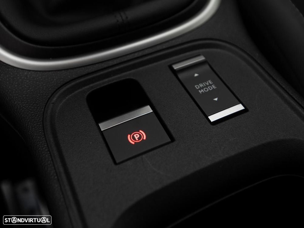 Jeep Avenger 1.2 GSE T3 Altitude - 22