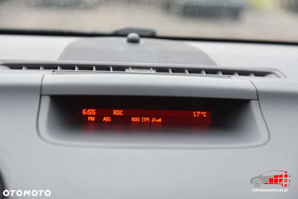 Opel Meriva - 24