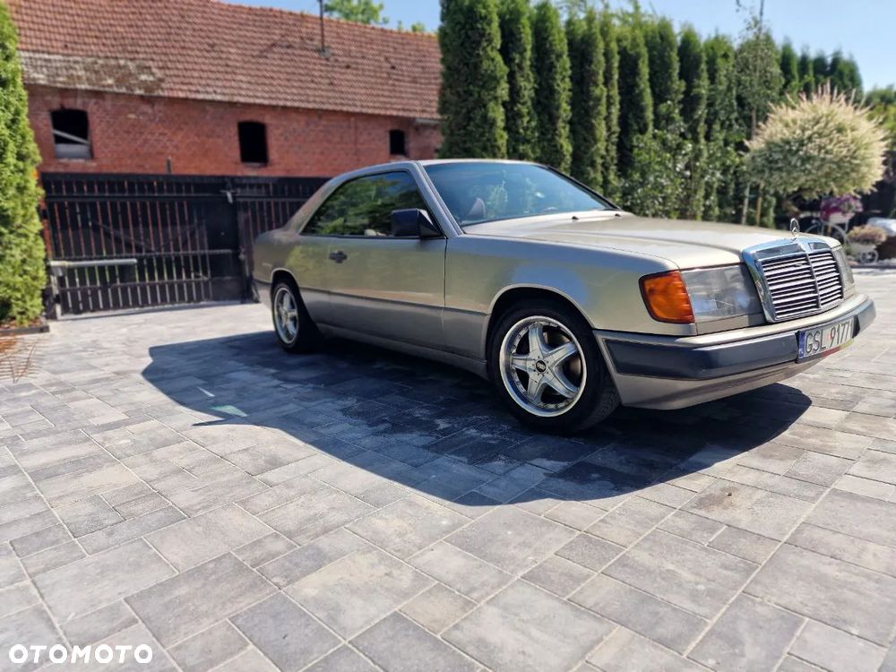 Mercedes-Benz W124 (1984-1993) - 7